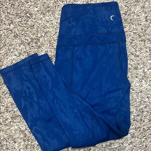 Navy Pocket Light n Tight Hi-rise Capri 20"